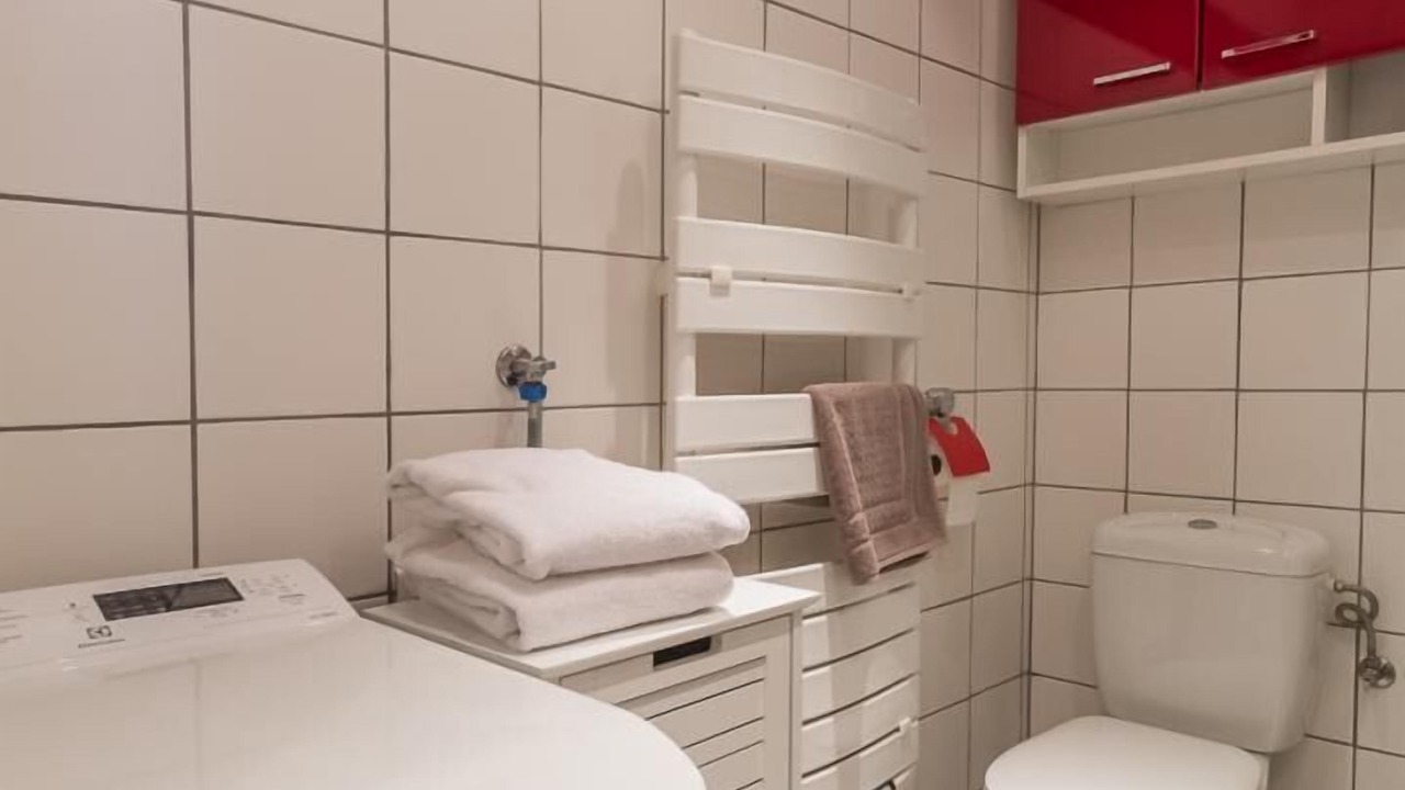 Photo of Bathroom in Mercury