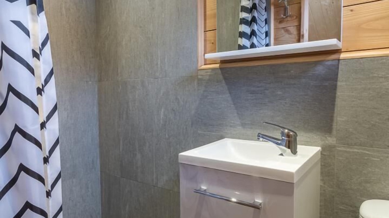 Photo of Bathroom in Les Bottieres