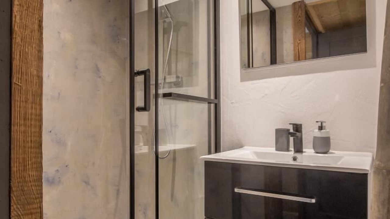 Photo of Bathroom in Les Bottieres