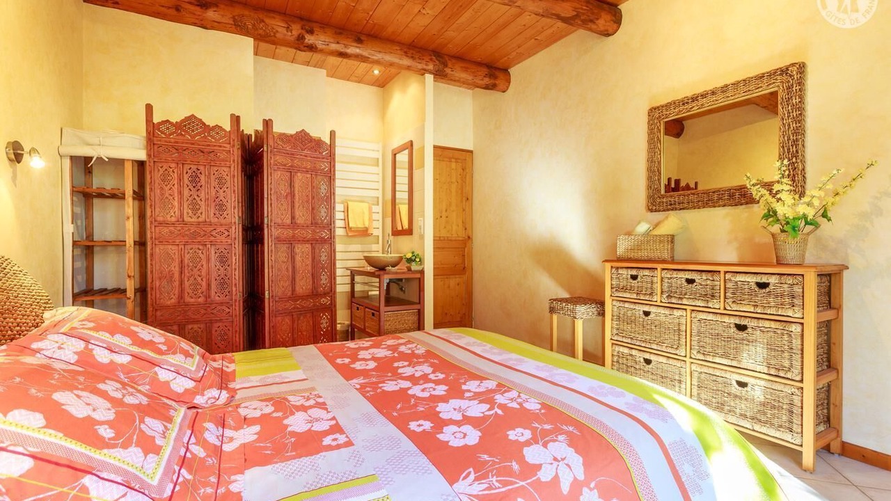 Photo of Bedroom in Albiez-Montrond