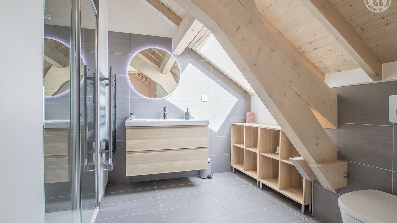 Photo of Bathroom in Jongieux