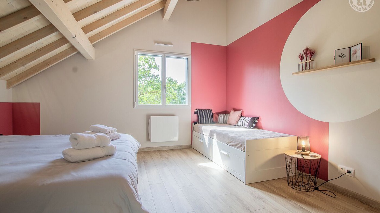 Photo of Bedroom in Jongieux