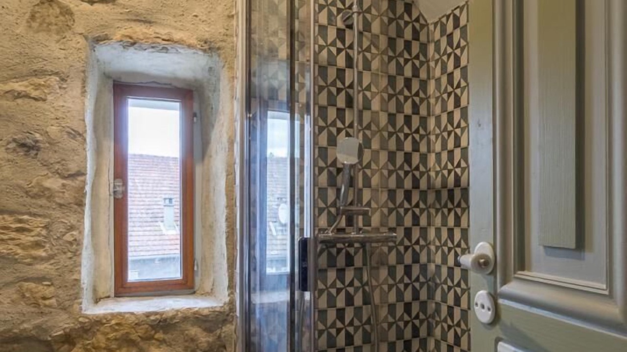 Photo of Bathroom in Myans