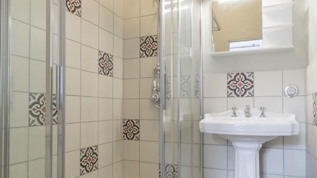 Photo of Bathroom in Myans