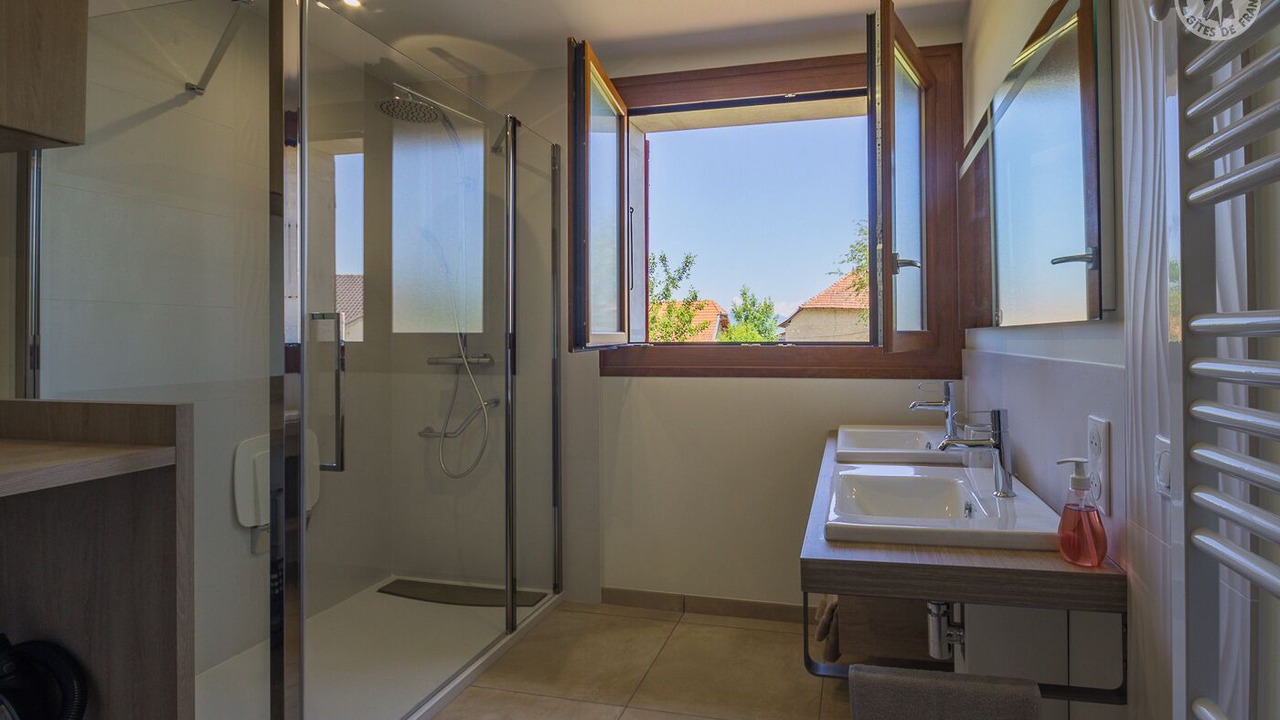 Photo of Bathroom in Traize