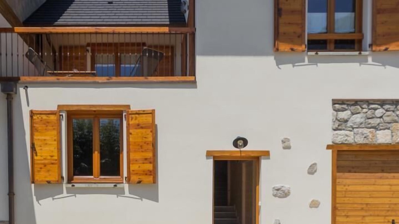 Photo of Outdoor in Mery