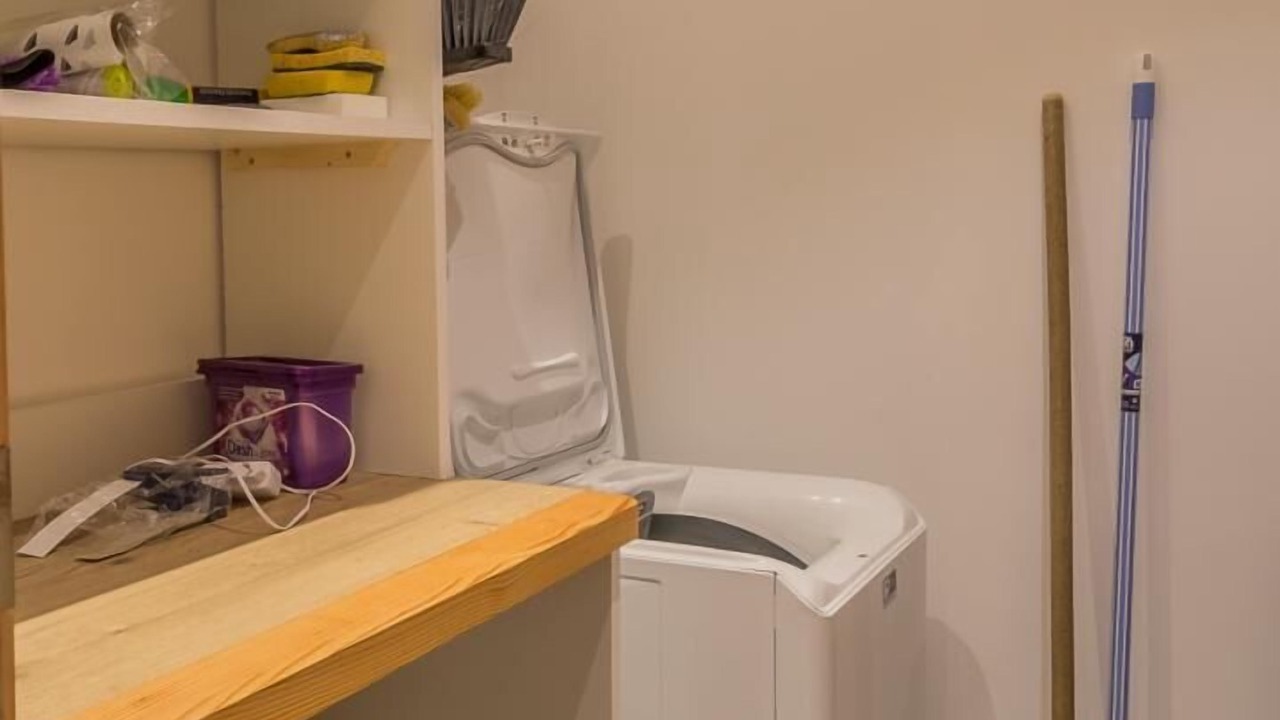 Photo of Others in Mery