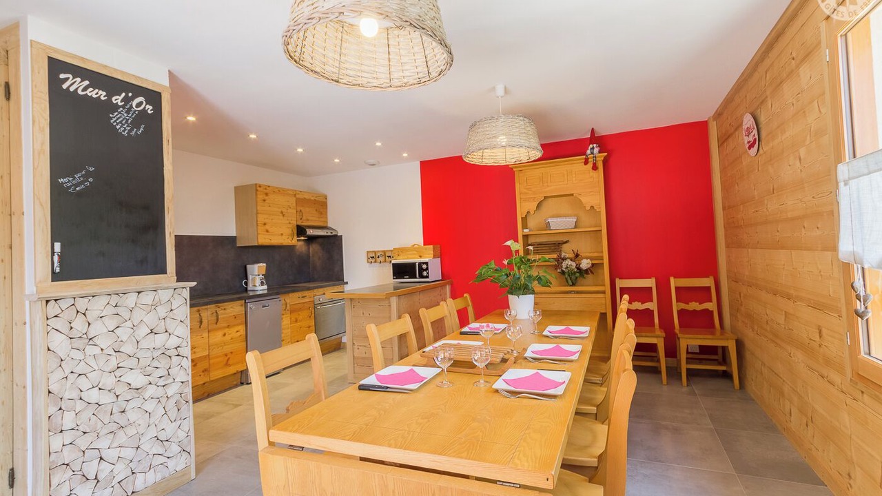 Photo of Others in Mery