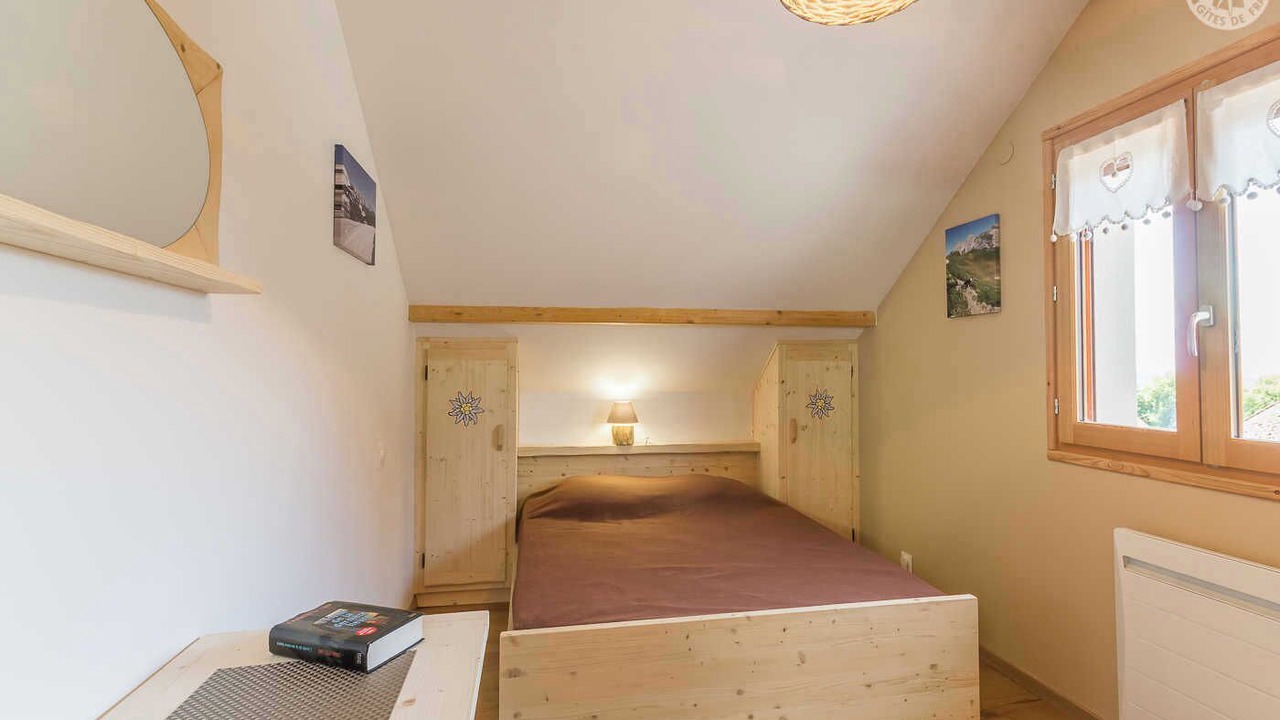 Photo of Bedroom in Mery