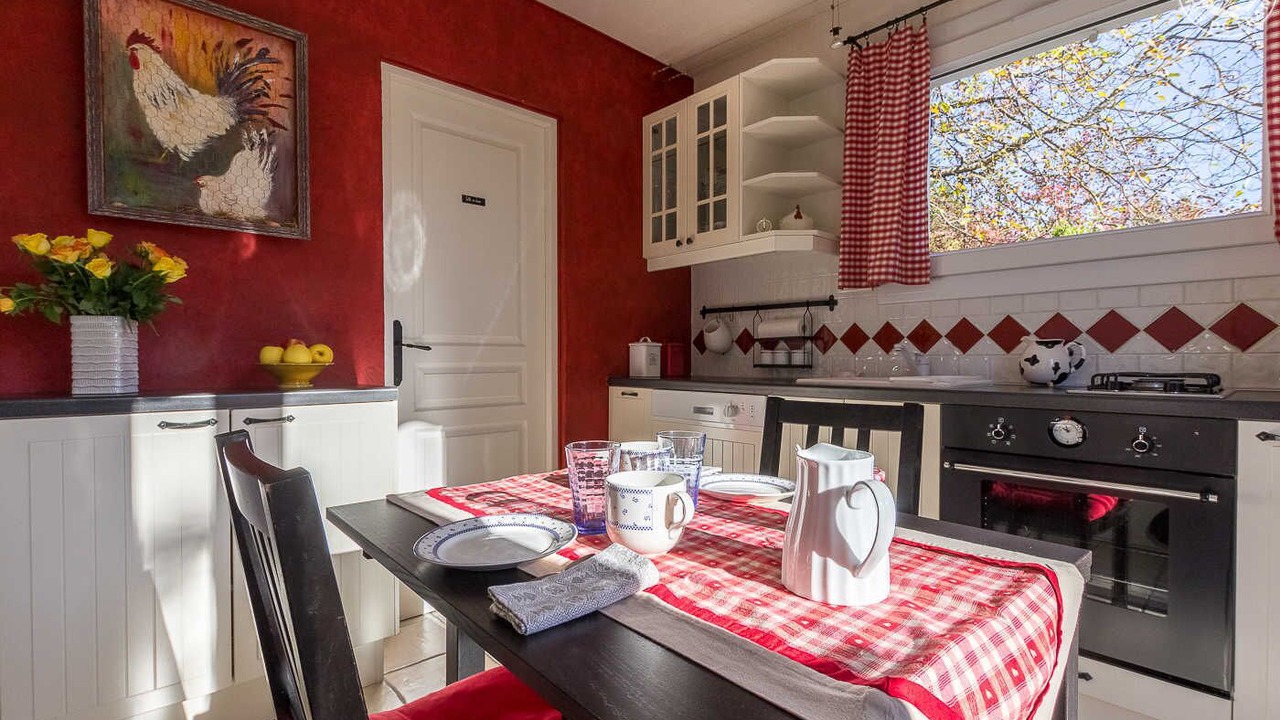 Photo of Kitchen in Gilly-sur-Isere