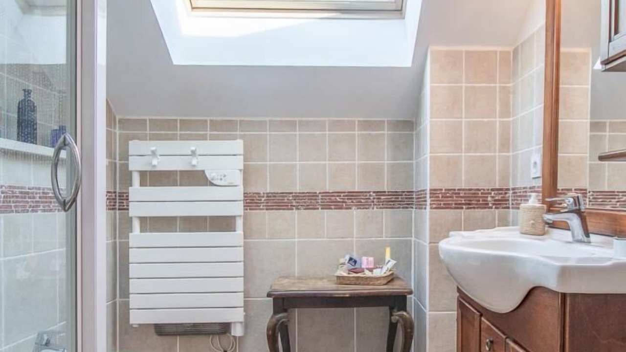 Photo of Bathroom in Rochefort