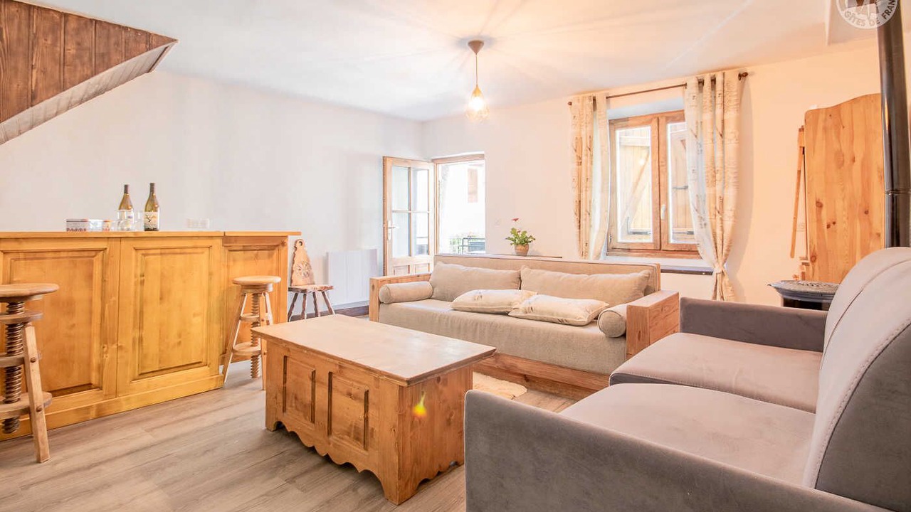 Photo of Livingroom in Saint-Pierre-d'Albigny