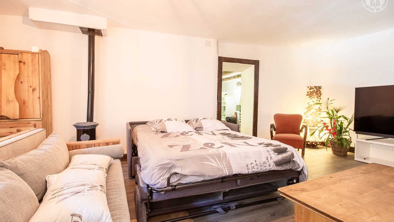 Photo of Bedroom in Saint-Pierre-d'Albigny