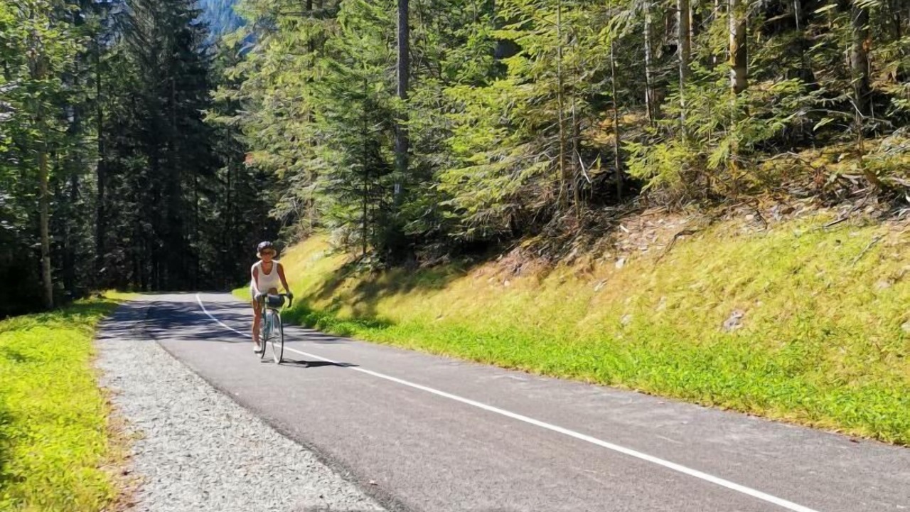 Photo of Outdoor in Seez