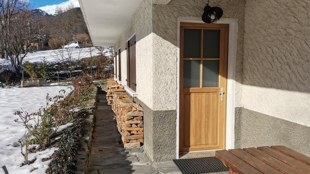 Photo of Outdoor in Seez