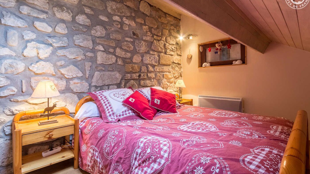 Photo of Bedroom in Traize