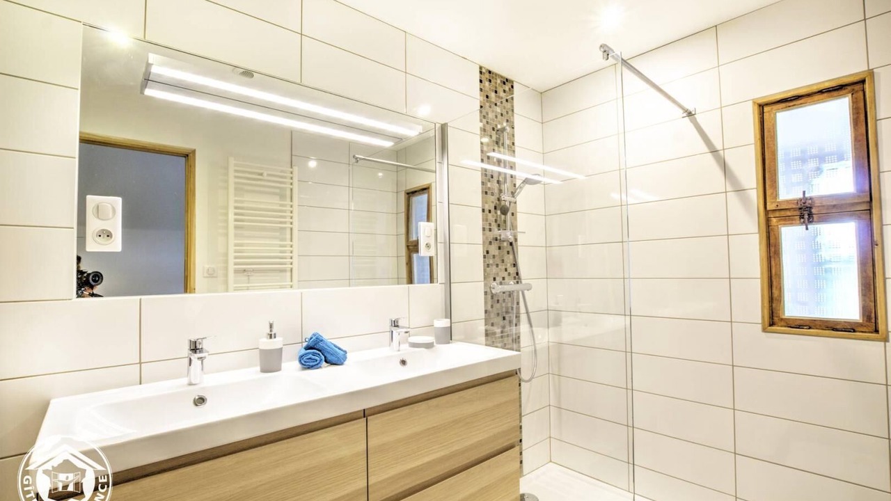 Photo of Bathroom in Chignin