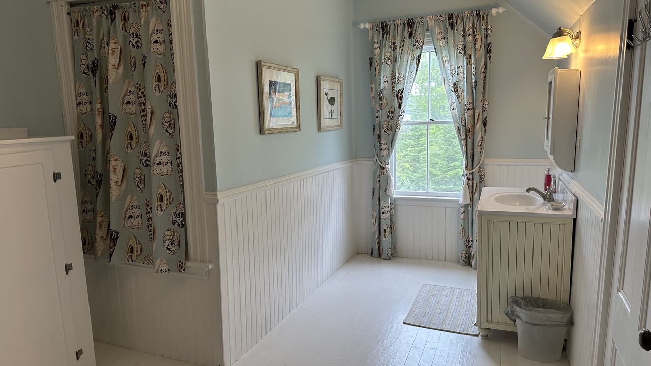 Photo of Bathroom in Deer Isle