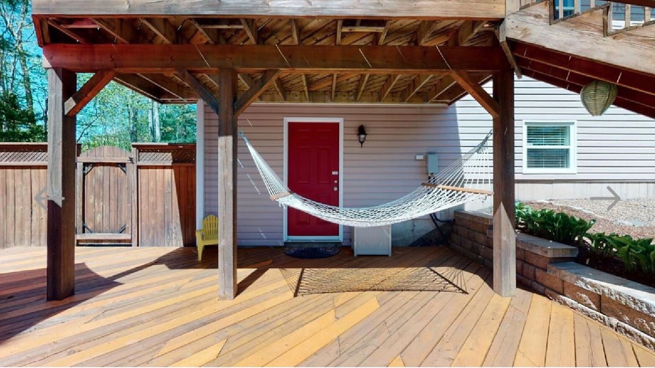 Photo of Patio Balcony in Fall River