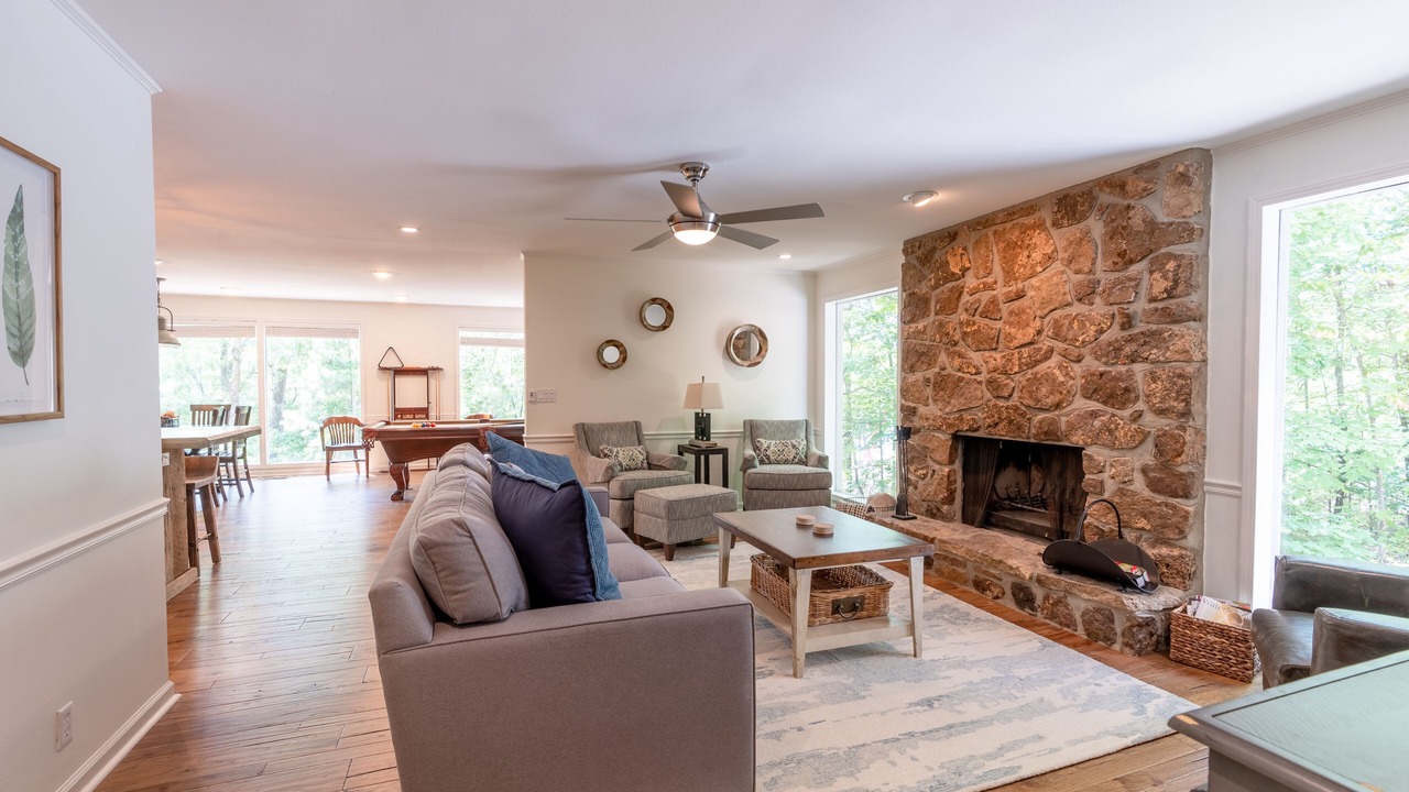 Photo of Livingroom in Eden Isle
