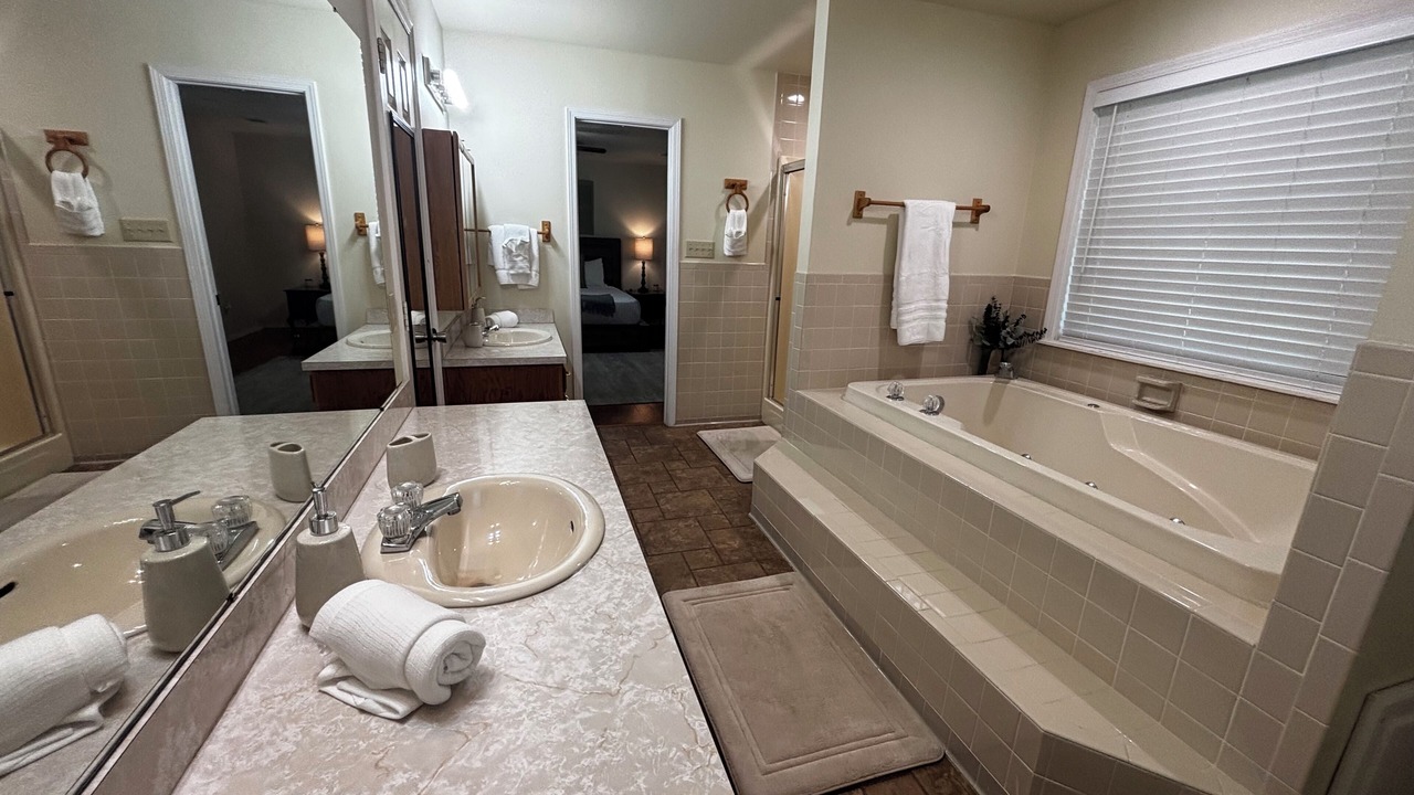 Photo of Bathroom in Barling