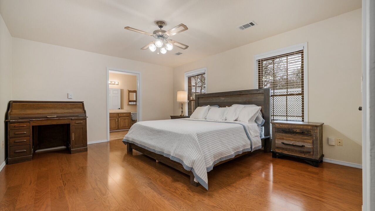 Photo of Bedroom in Barling