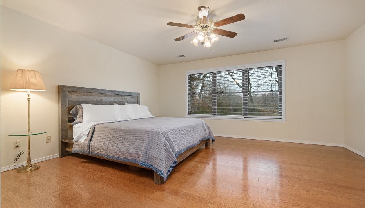 Photo of Bedroom in Barling