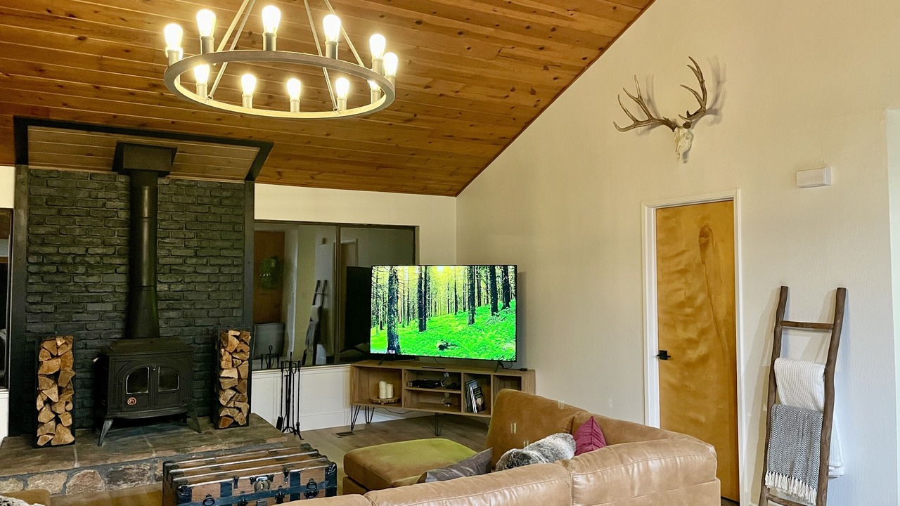 Photo of Livingroom in Pollock Pines