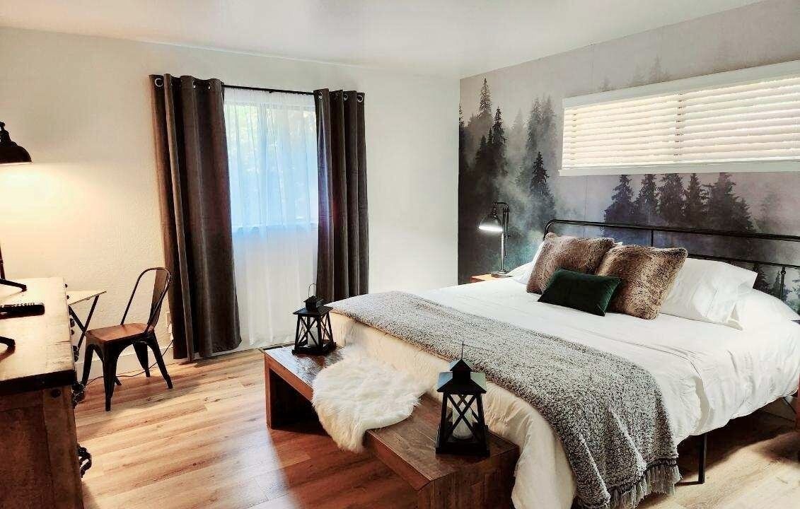 Photo of Bedroom in Pollock Pines