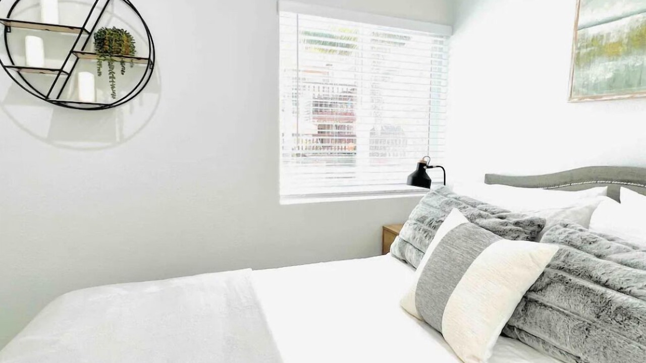 Photo of Bedroom in Central Mission Beach