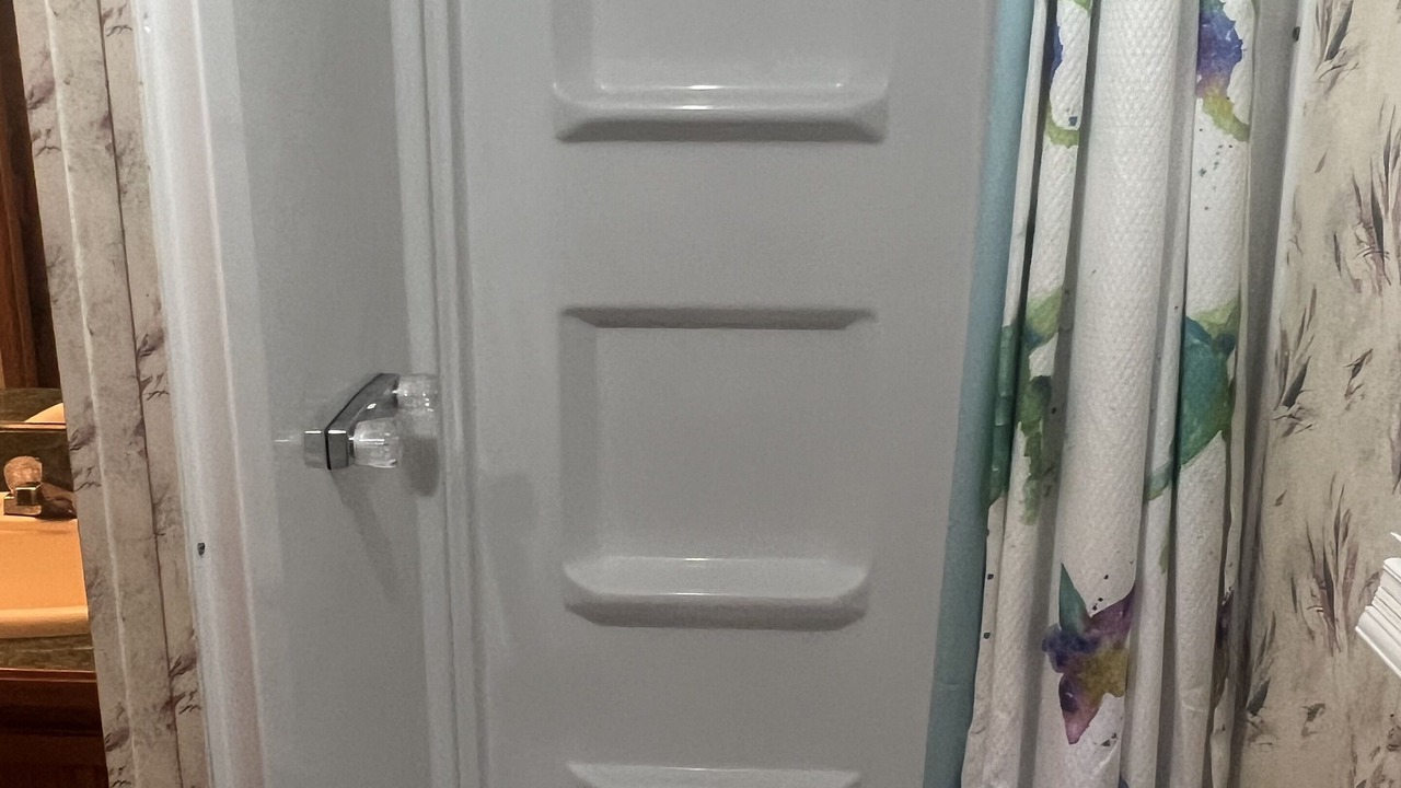 Photo of Bathroom in Eckerty