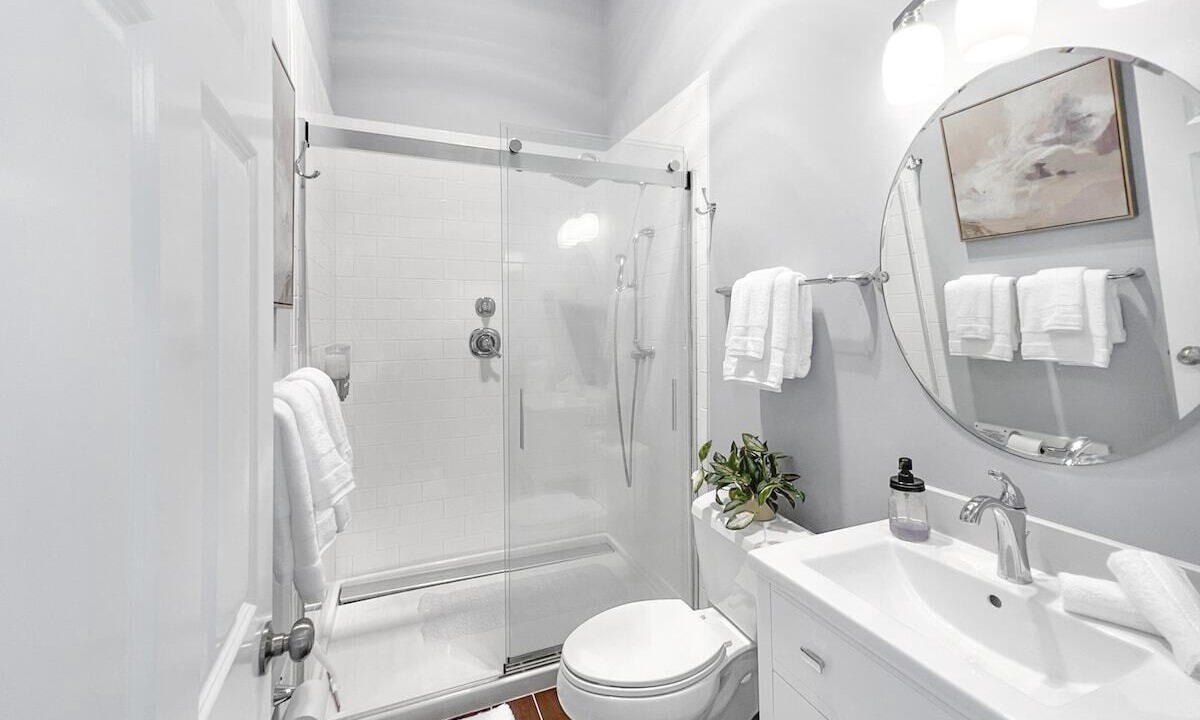 Photo of Bathroom in Langley