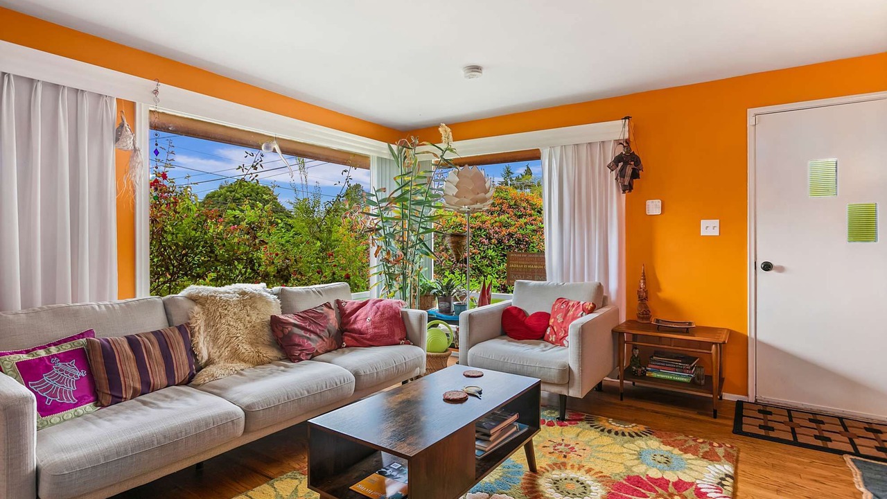 Photo of Livingroom in North City