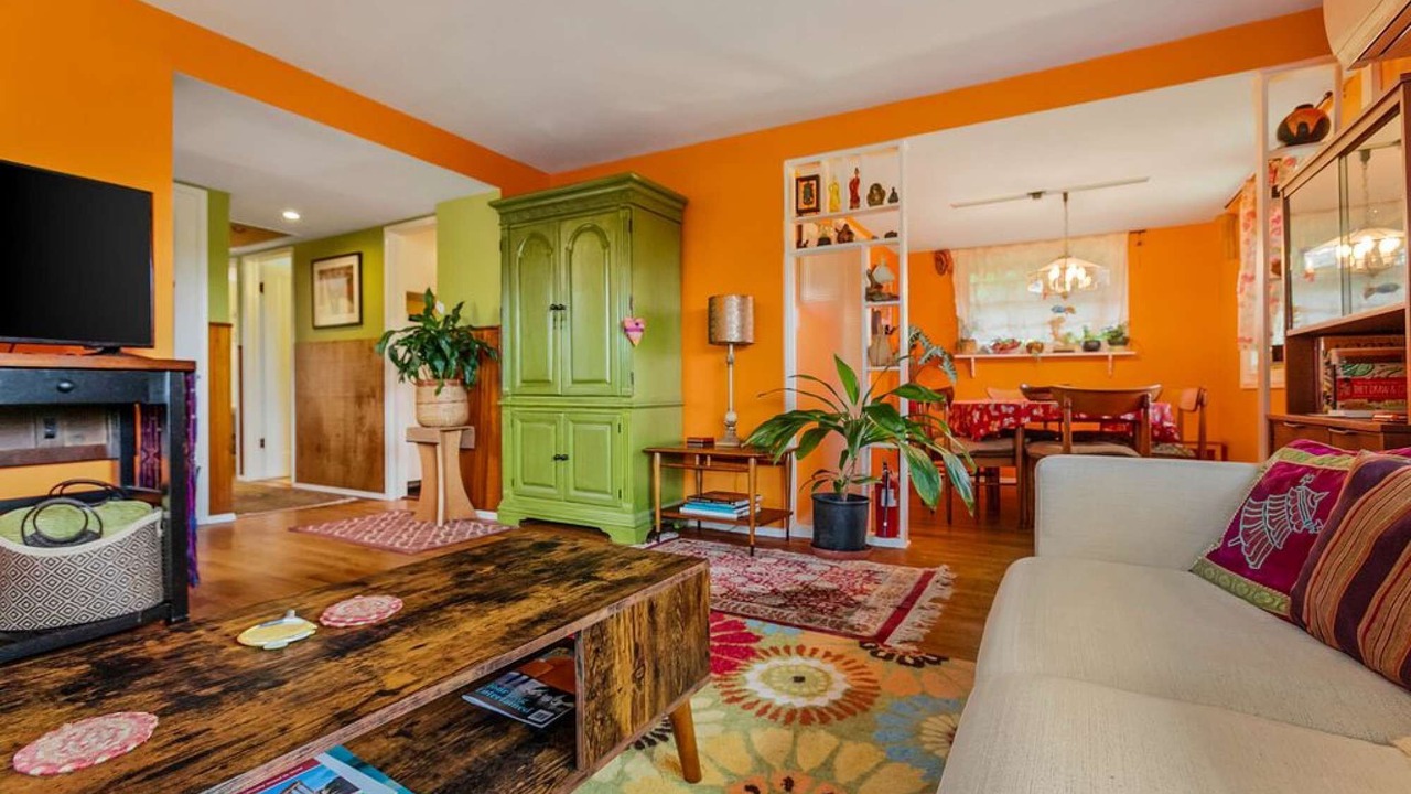 Photo of Livingroom in North City