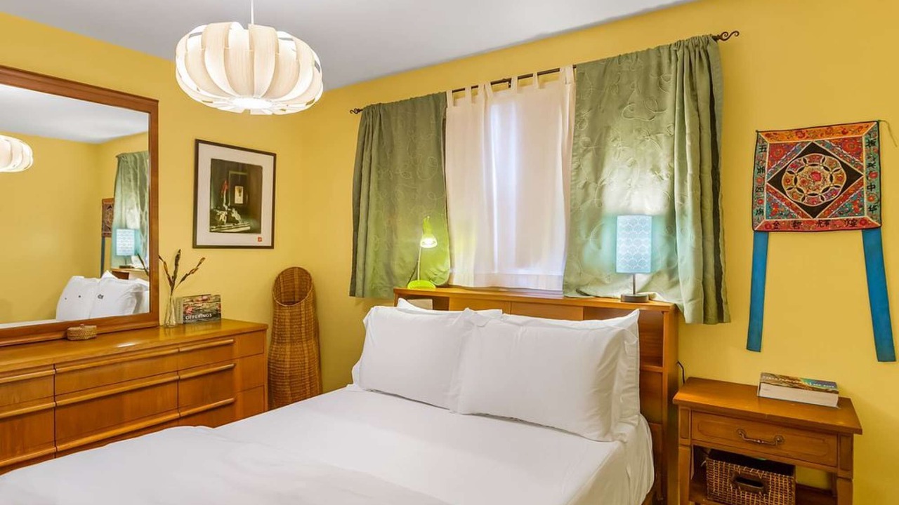 Photo of Bedroom in North City