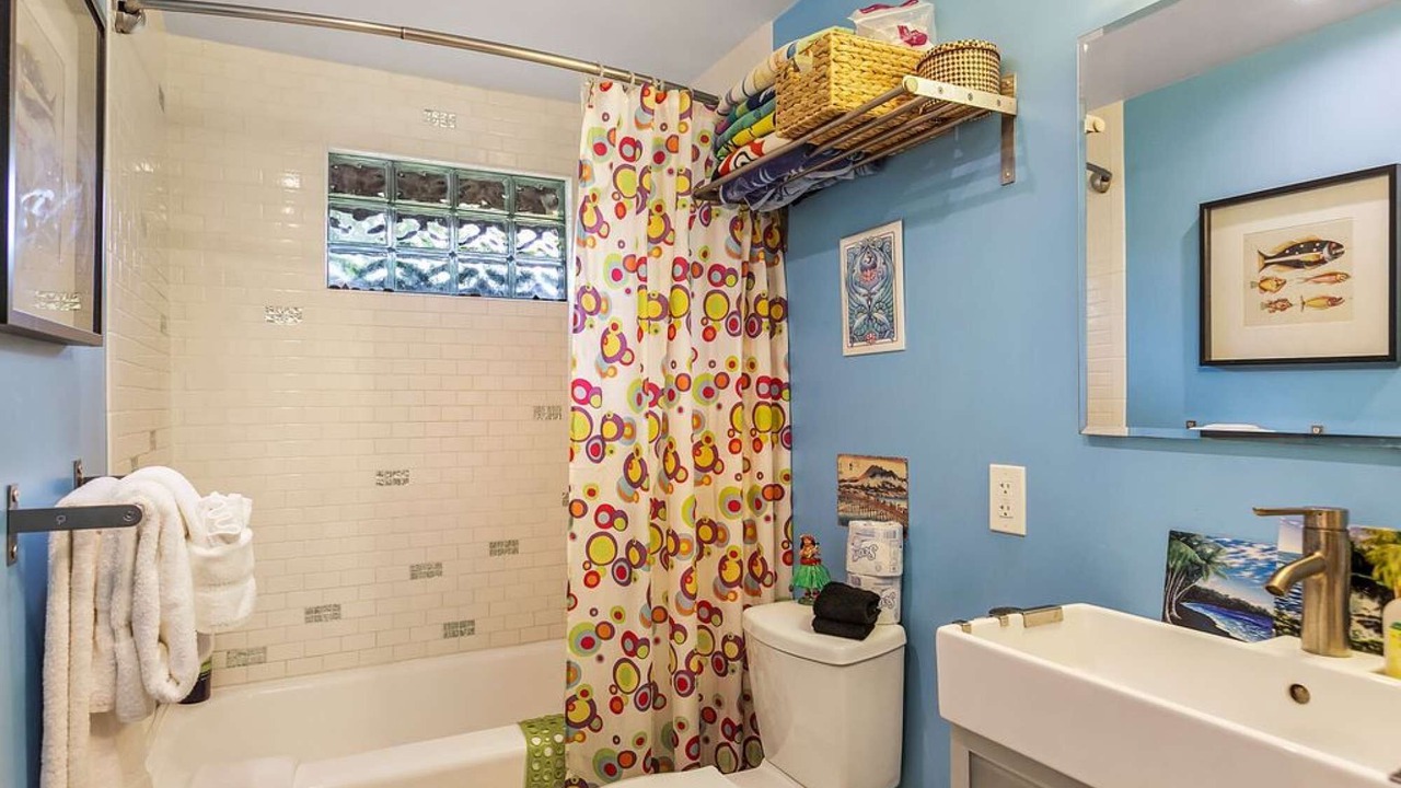 Photo of Bathroom in North City