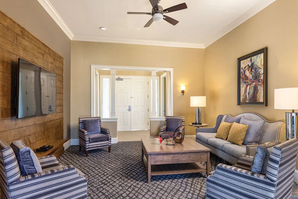 Photo of Livingroom in Pennington Bend