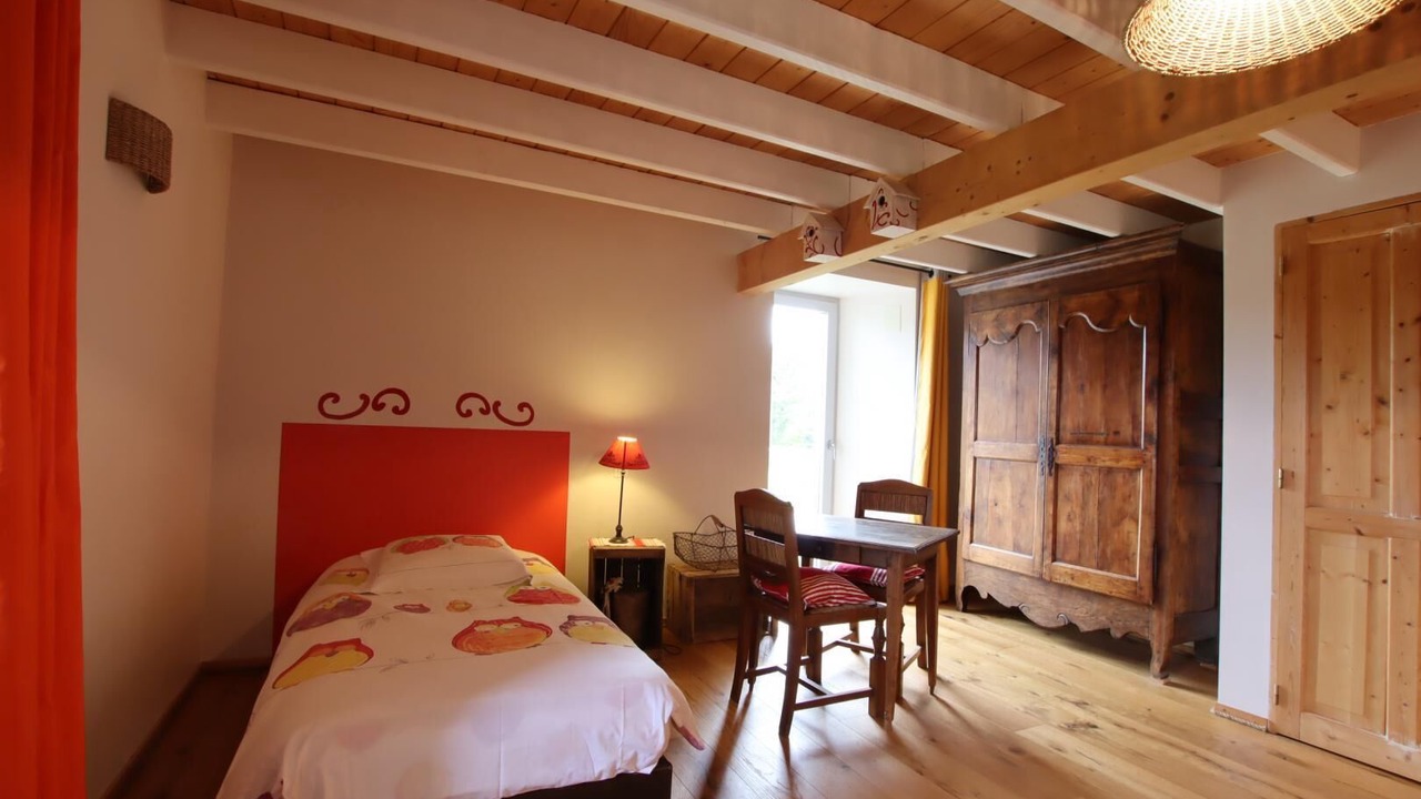 Photo of Bedroom in Lys