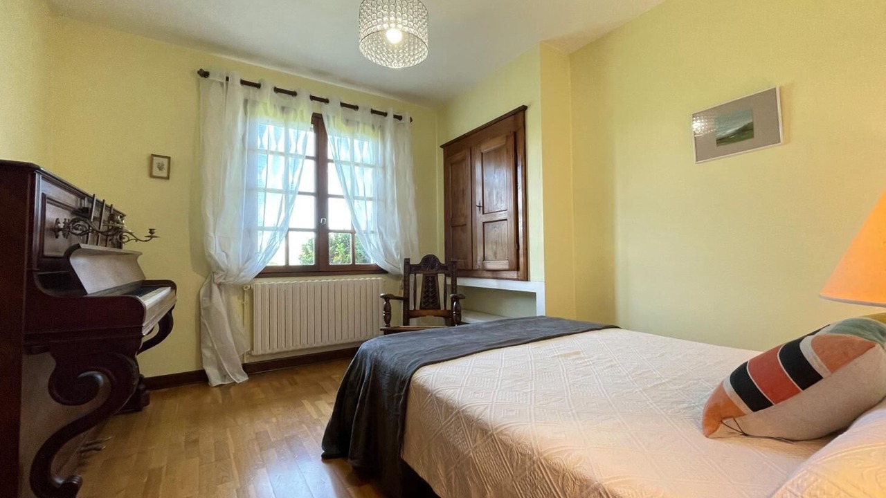 Photo of Bedroom in Irissarry