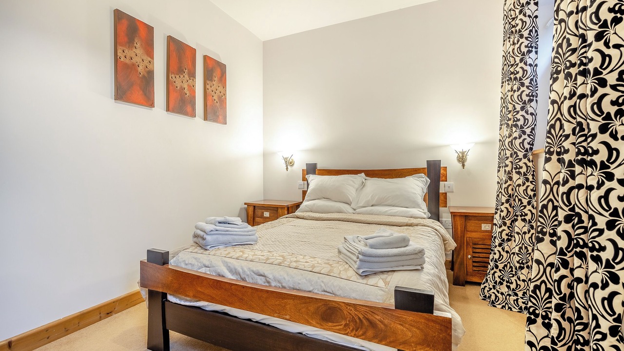 Photo of Others in Grimsby