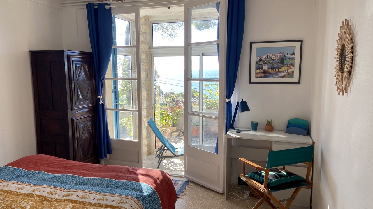 Photo of Bedroom in Saint-Mandrier-sur-Mer
