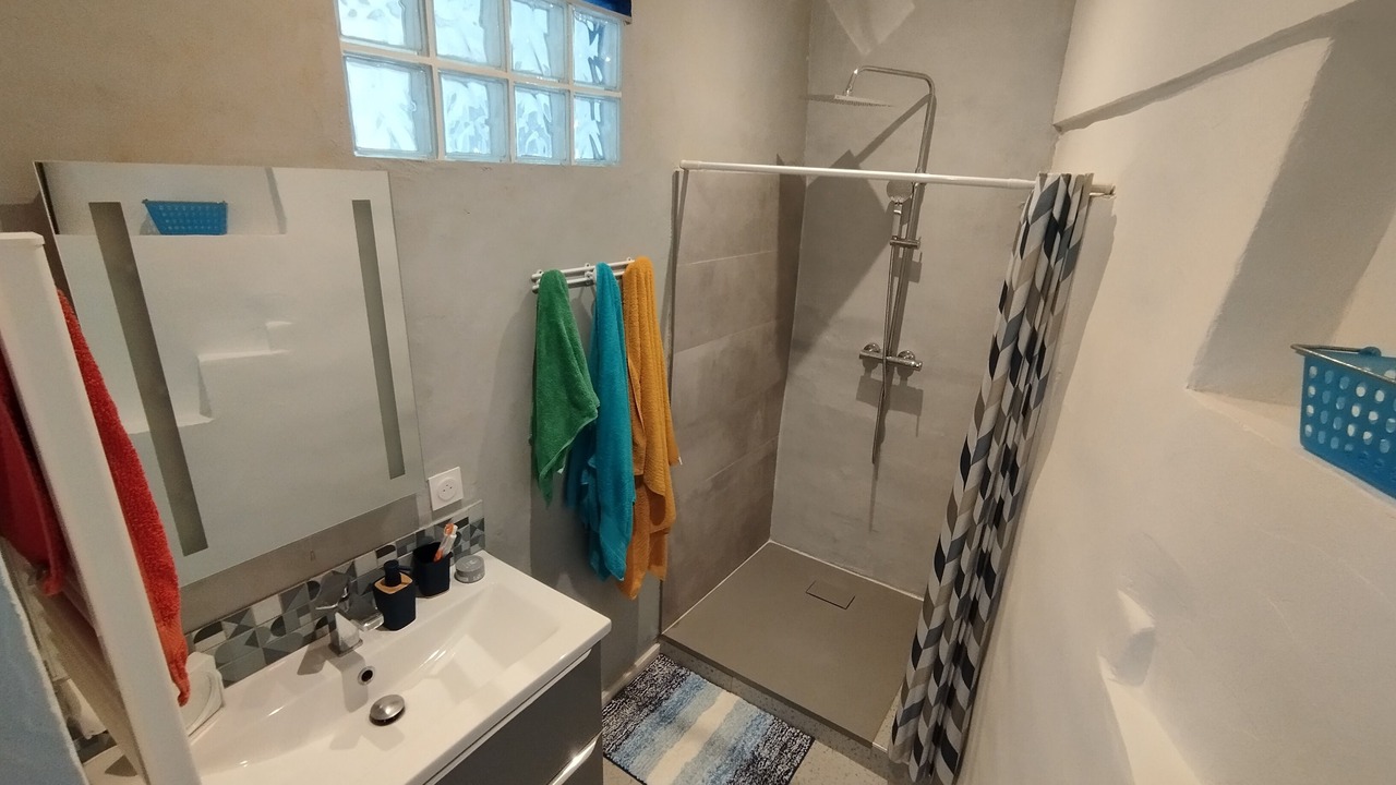 Photo of Bathroom in Salernes