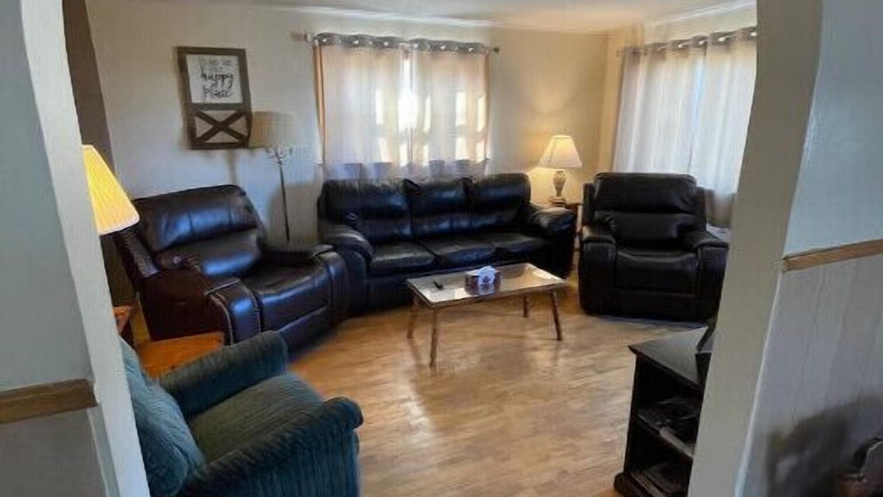 Photo of Livingroom in Washburn