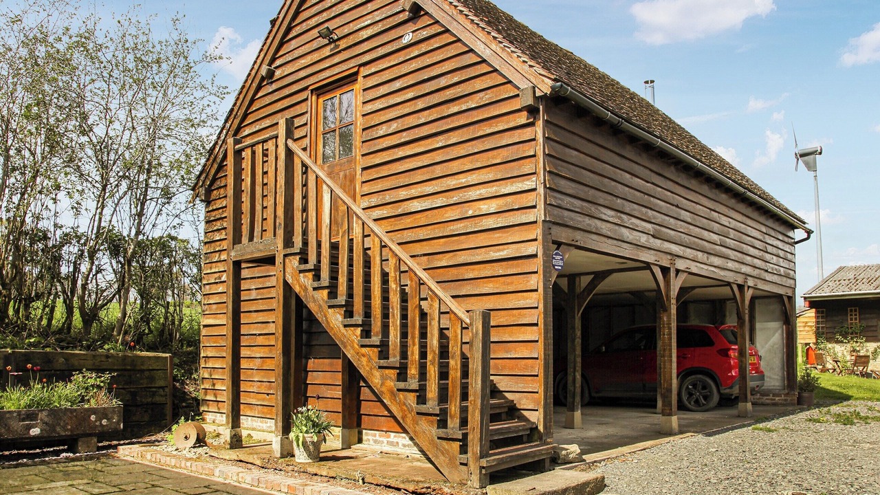 Photo of Outdoor in Hope Bowdler