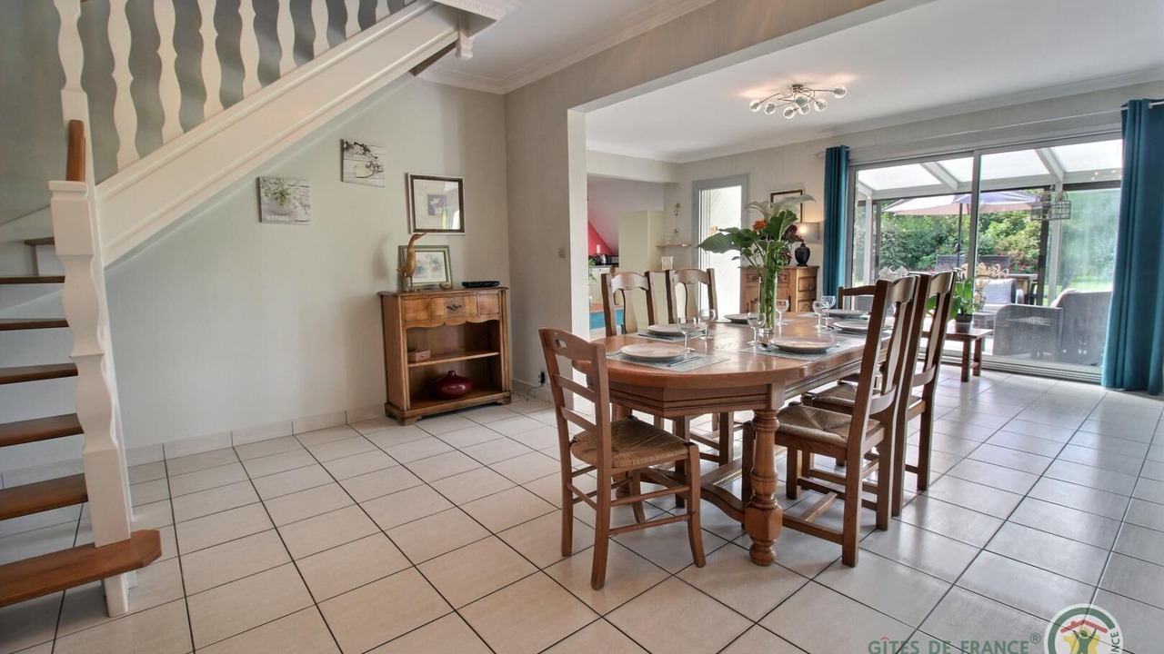 Photo of Others in Plelo