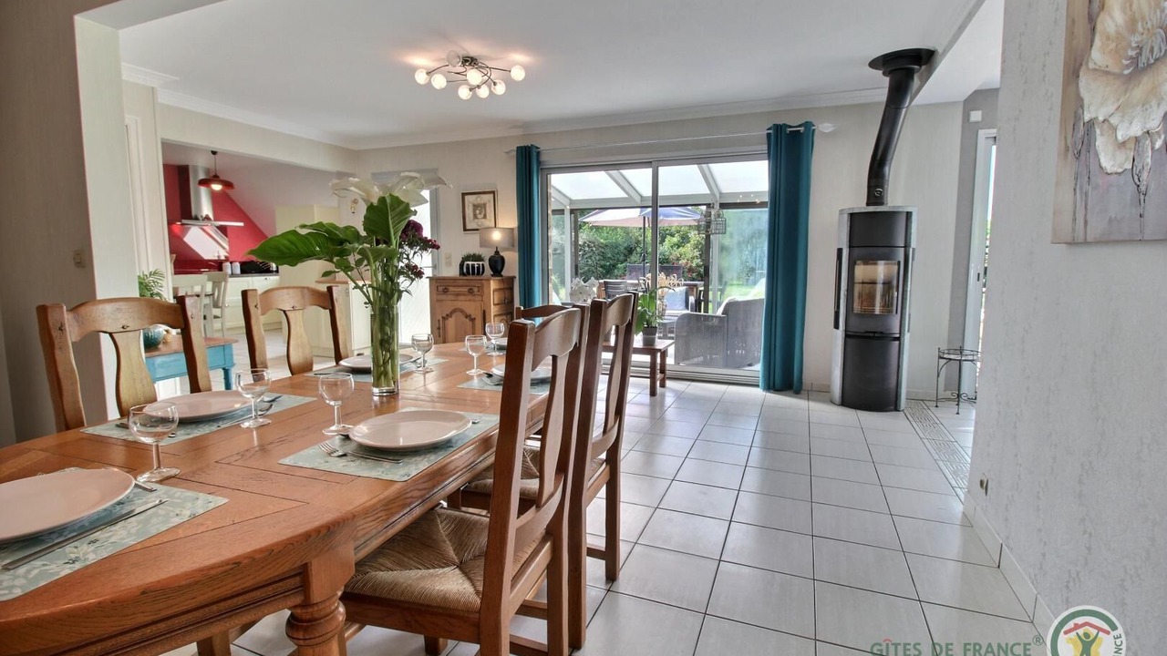 Photo of Others in Plelo