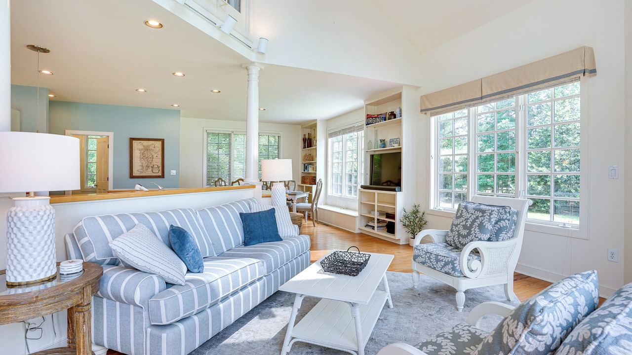 Photo of Livingroom in Wicomico Church