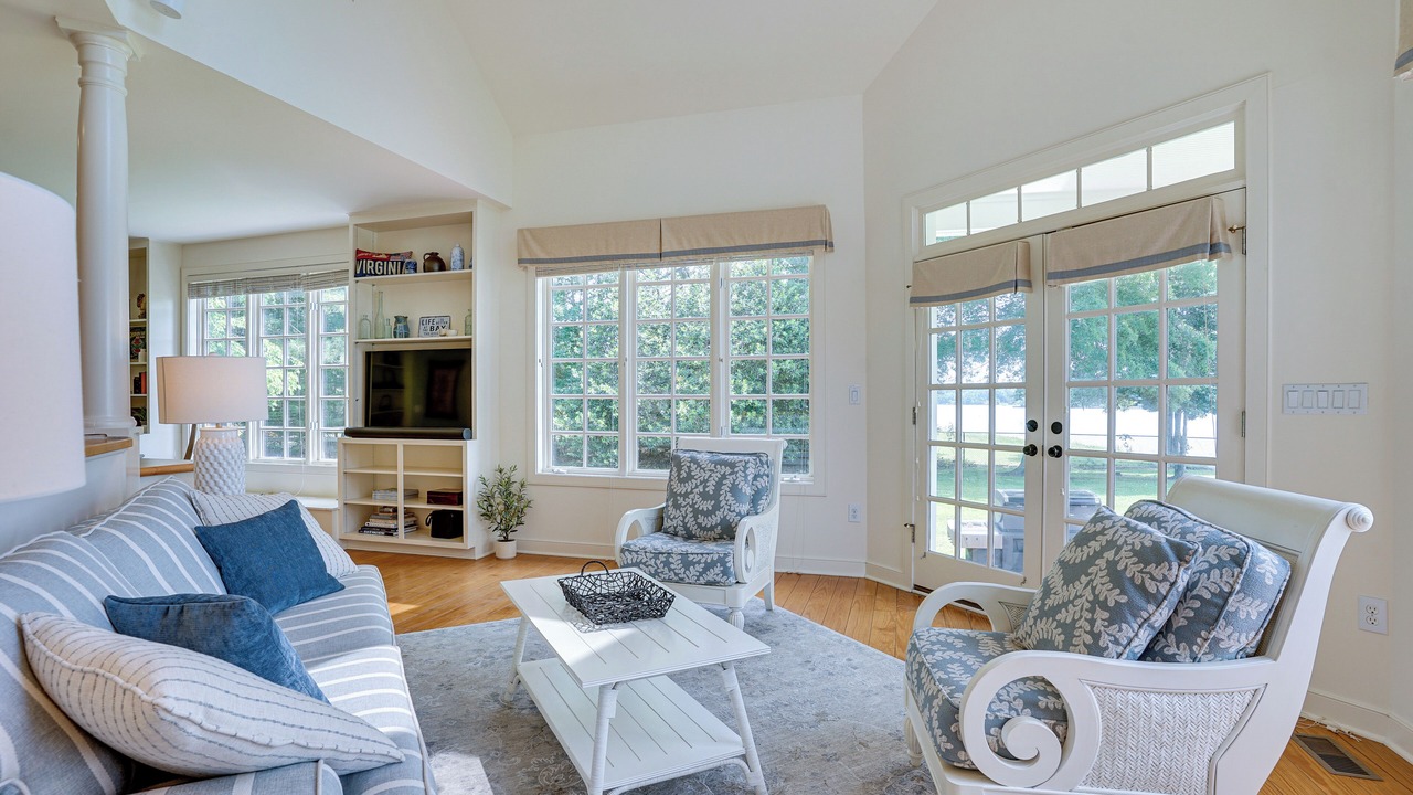 Photo of Livingroom in Wicomico Church