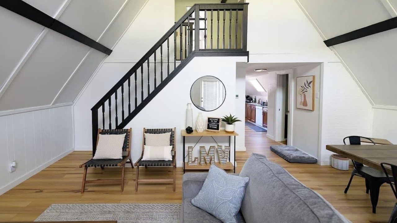 Photo of Livingroom in Bloomington