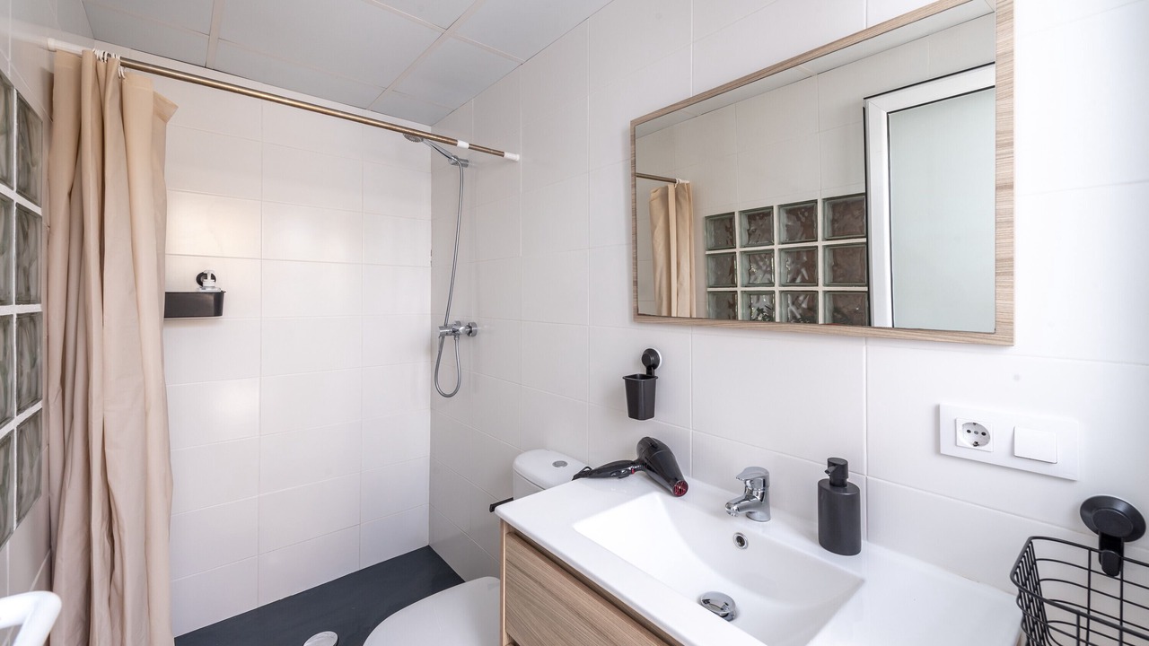 Photo of Bathroom in Catadau